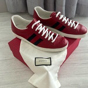 Gucci shoes authentic